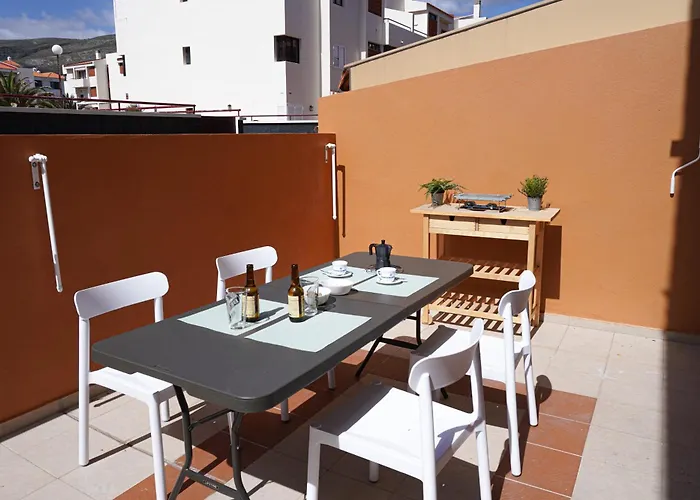 Seaside In 圭马尔港